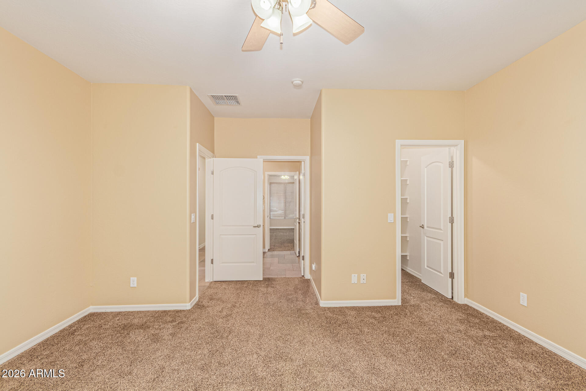 9058 West Redbird Road Peoria, AZ 85383 - Photo 26 of 39 an empty room with a bathroom