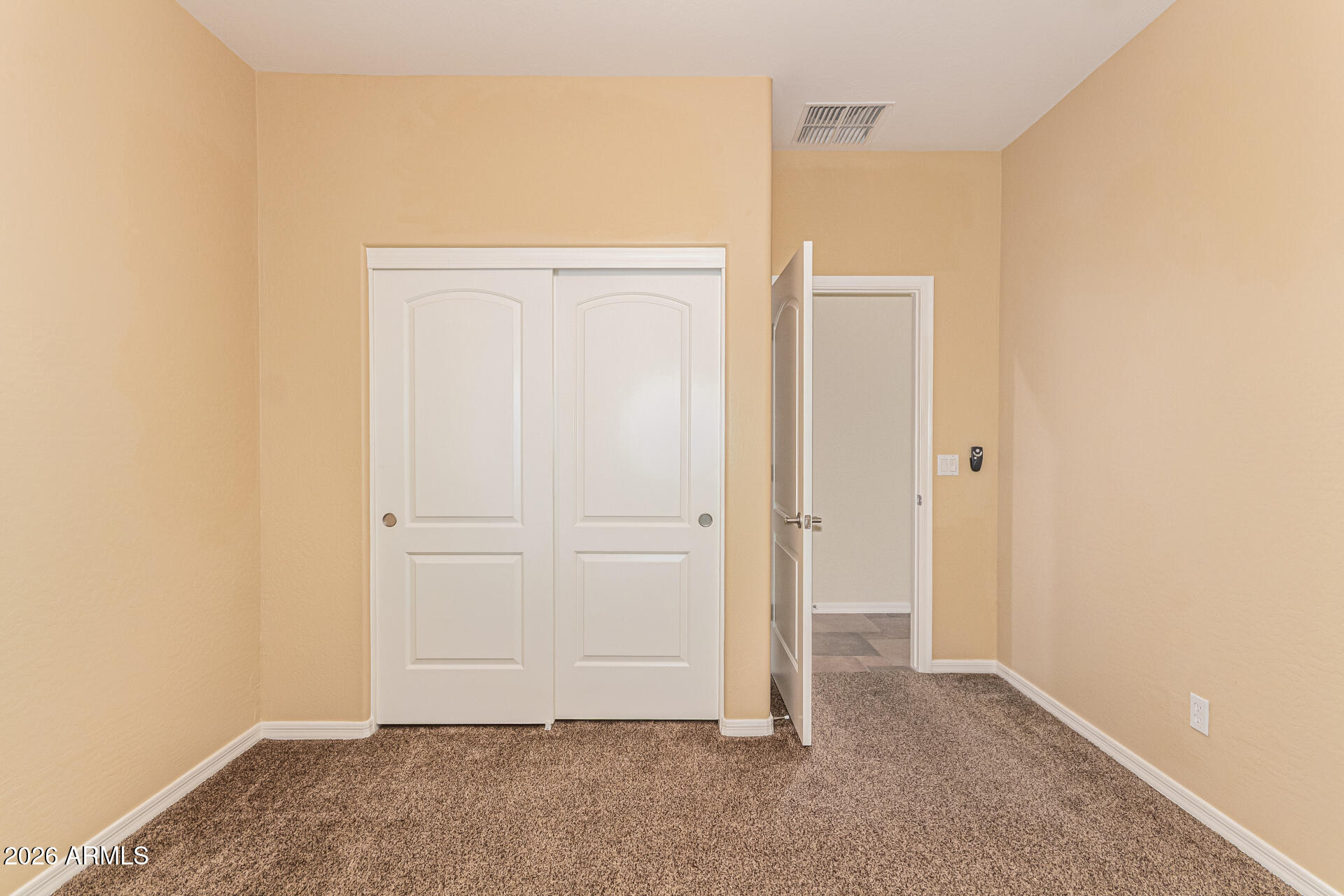 9058 West Redbird Road Peoria, AZ 85383 - Photo 30 of 39 a view of an empty room