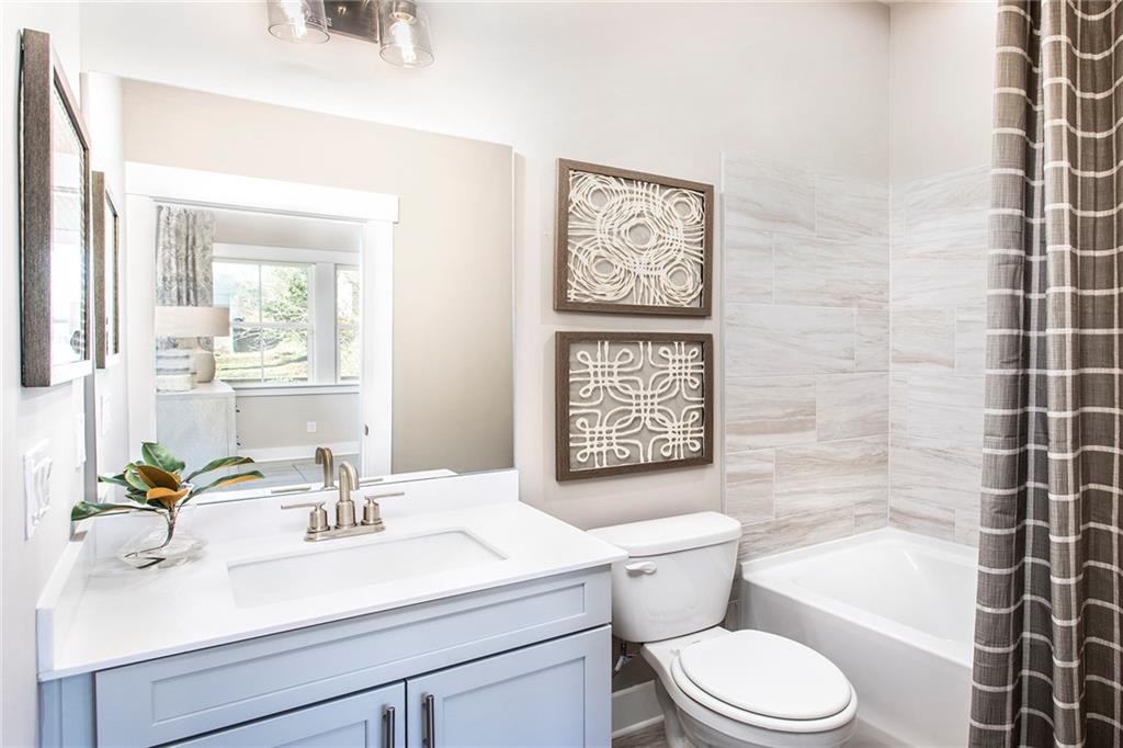 114 Bridgecrest Road, Unit 8 Roswell, GA 30075 - Photo 4 of 35