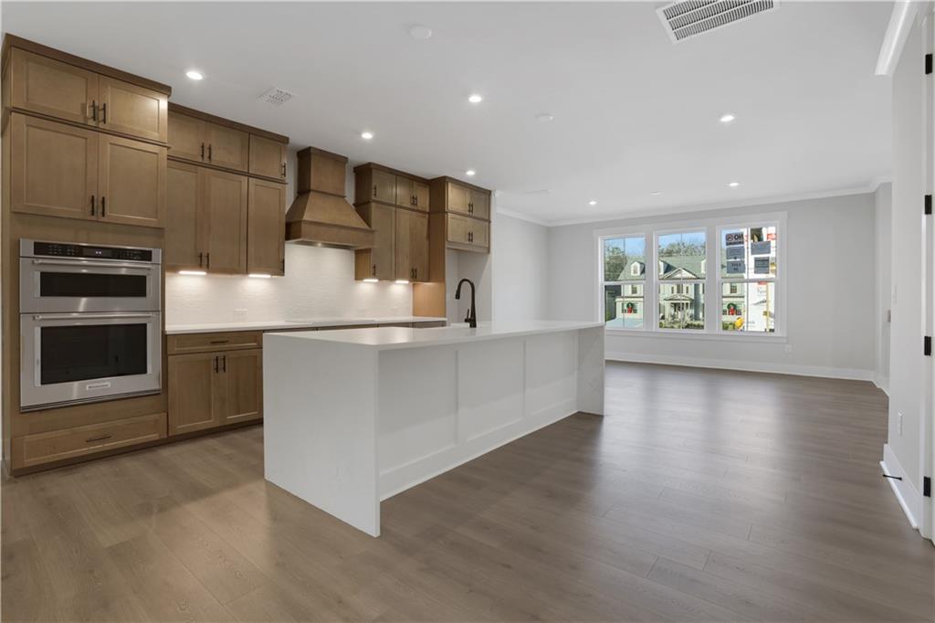 114 Bridgecrest Road, Unit 8 Roswell, GA 30075 - Photo 7 of 35