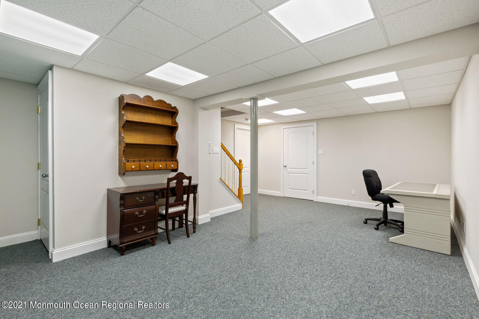 49 Applegate Road Jobstown, NJ 08041 - Photo 45 of 60 a view of a livingroom with furniture and a window