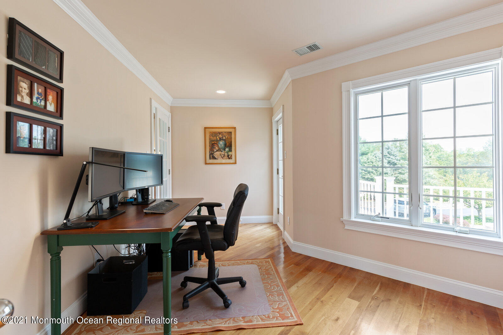 49 Applegate Road Jobstown, NJ 08041 - Photo 46 of 60 a workspace with furniture and a window