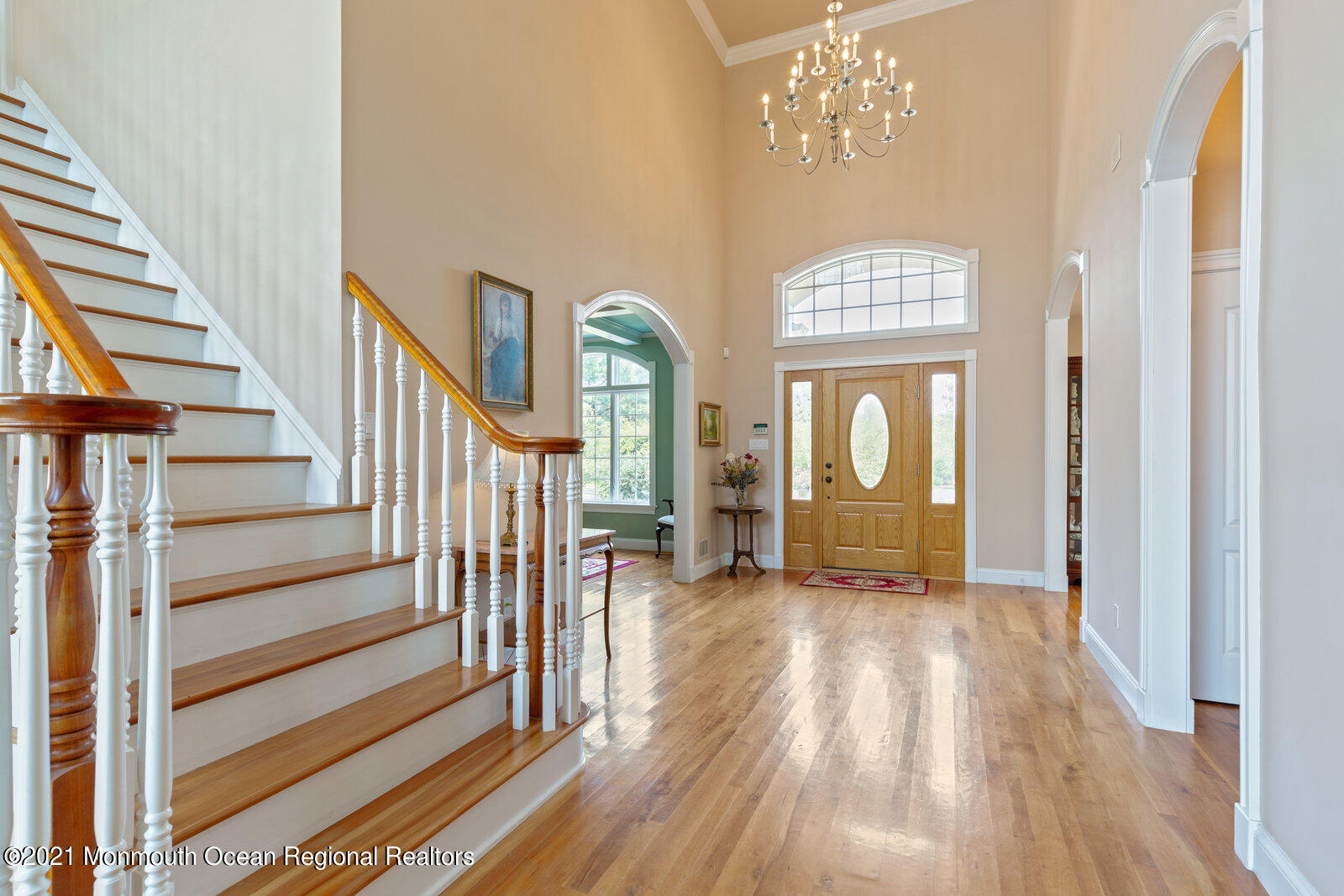 49 Applegate Road Jobstown, NJ 08041 - Photo 10 of 60 011_29staircase