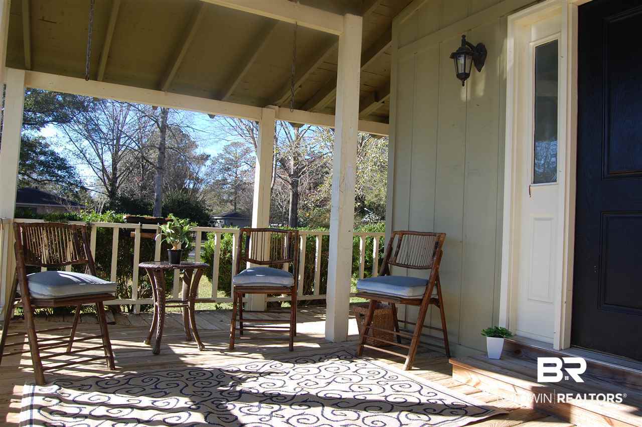 1302 North Alston Street Foley, AL 36535 - Photo 4 of 24