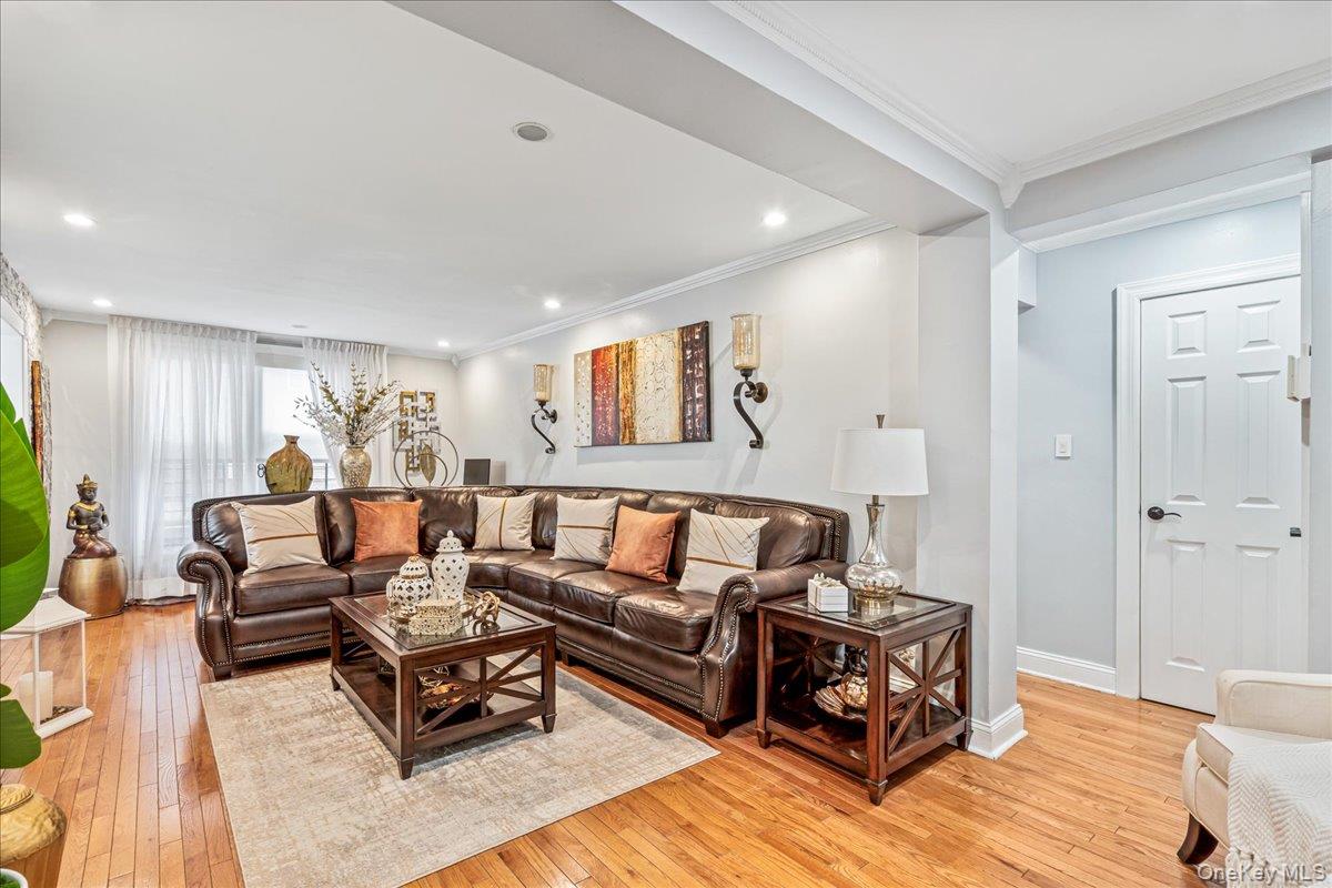 59-30 108th Street, Unit 2PP Queens, NY 11368 - Photo 4 of 28