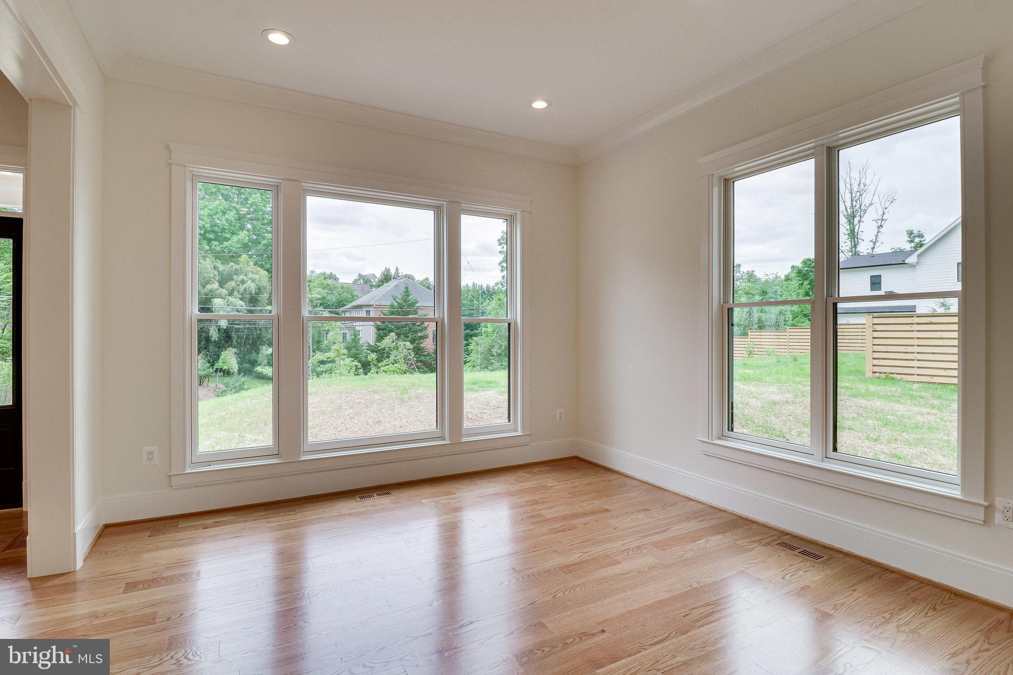 11280 Waples Mill Road Oakton, VA 22124 - Photo 9 of 104 Gallery Image 9