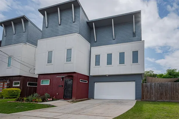 $395,000 | 1902 Dan Street, Houston, TX 77020