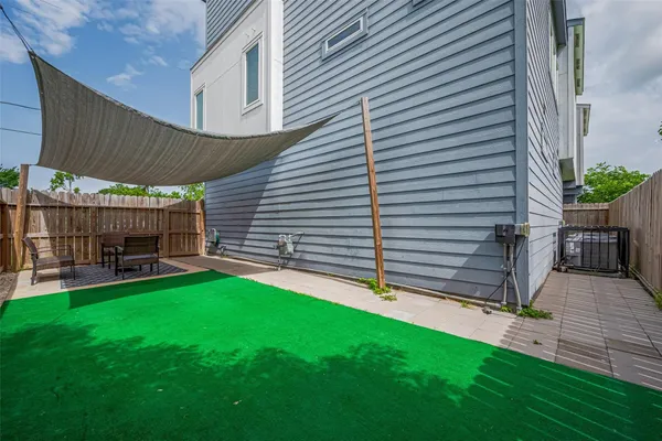 $395,000 | 1902 Dan Street, Houston, TX 77020