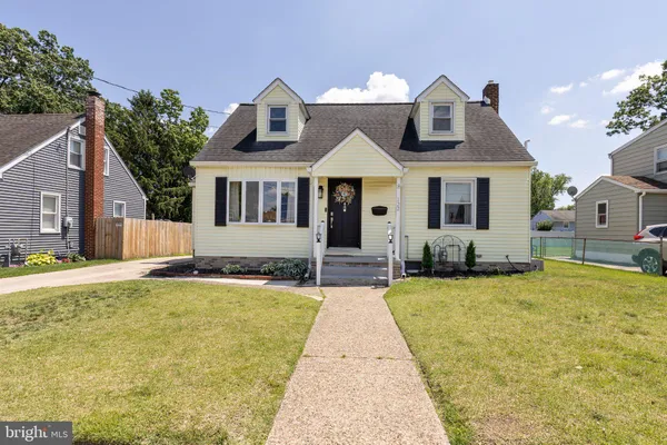 $369,900 | 122 Maryland Avenue, Magnolia, NJ 08049