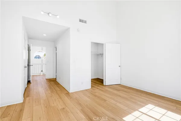$4,600 | 5200 White Oak Avenue, Unit 63, Encino, CA 91316