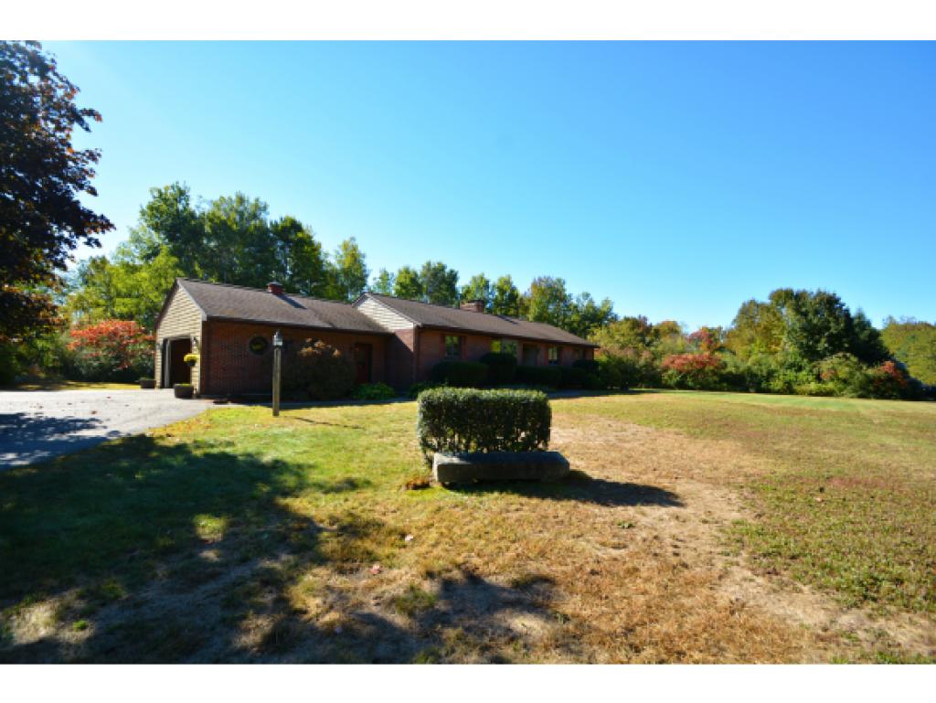 54 Evans Road Madbury, NH 03823 - Photo 1 of 36 Gallery Image 1