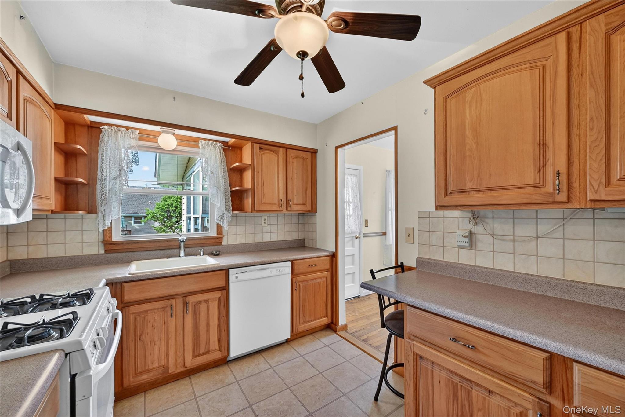 2 Curie Road Cornwall-on-Hudson, NY 12520 - Photo 14 of 37