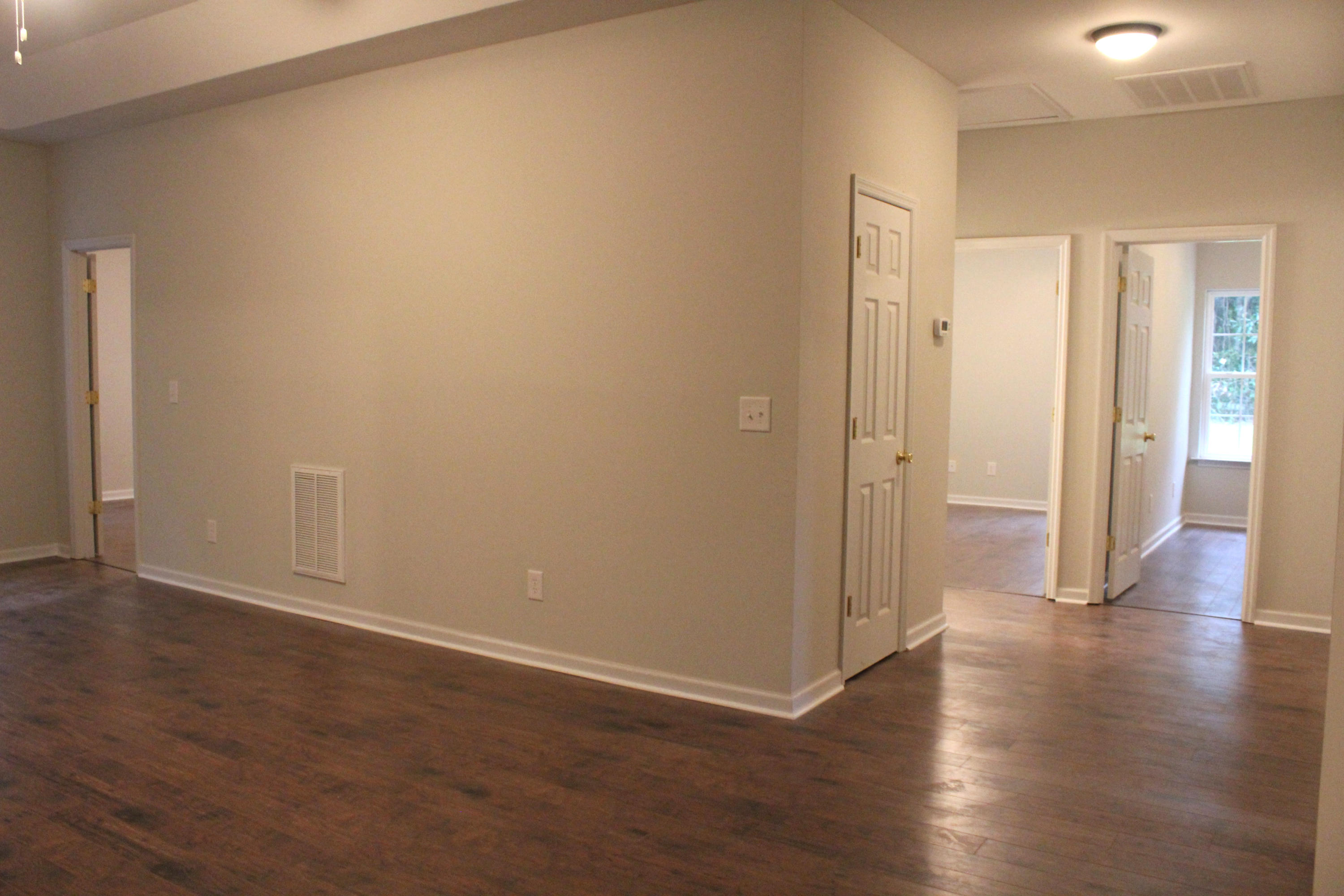 127 Kitfield Road Moncks Corner, SC 29461 - Photo 3 of 14 2living-room3