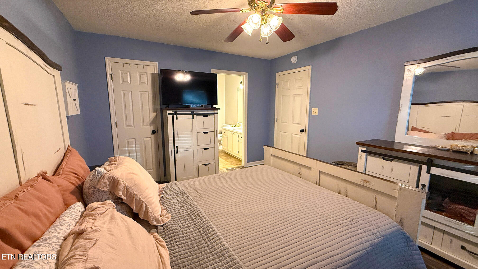 7133 Lyngate Boulevard Powell, TN 37849 - Photo 11 of 23 IMG_1817
