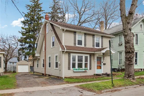 $174,900 | 57 High Street, Sweden, NY 14420