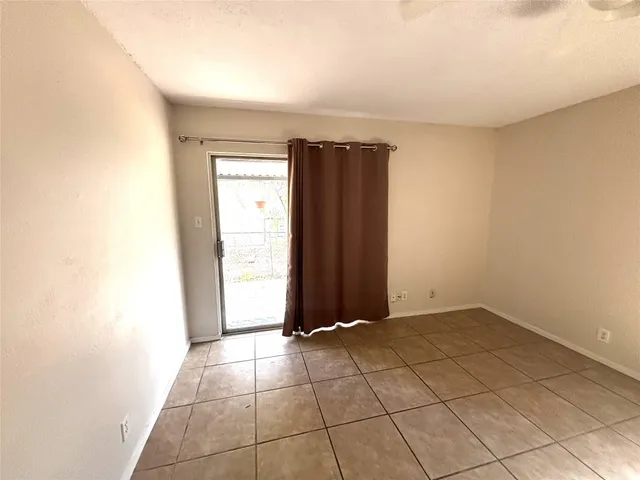 an empty room with closet