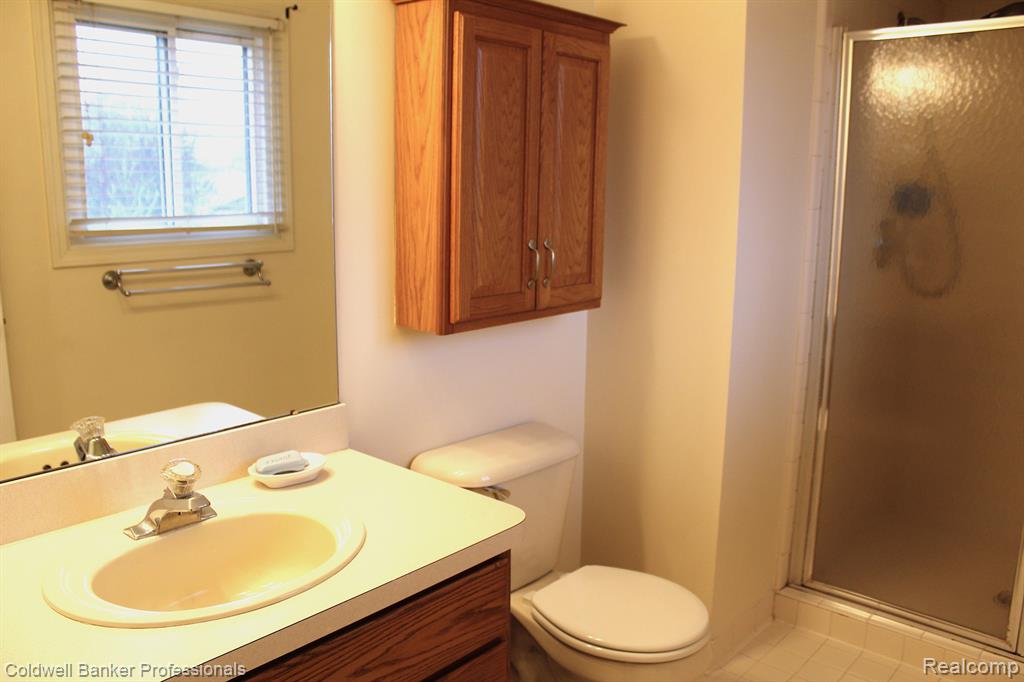 6644 Fox Hills Road Canton, MI 48187 - Photo 18 of 25