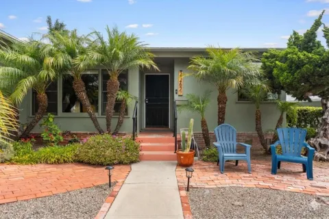 $1,549,000 | 4262 Santa Cruz Avenue, San Diego, CA 92107