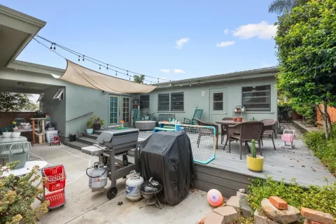 $1,549,000 | 4262 Santa Cruz Avenue, San Diego, CA 92107