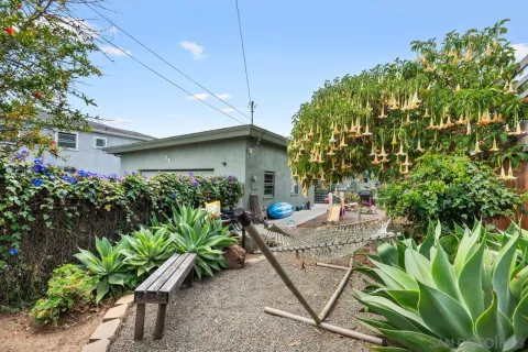 $1,549,000 | 4262 Santa Cruz Avenue, San Diego, CA 92107