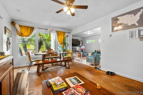 $1,549,000 | 4262 Santa Cruz Avenue, San Diego, CA 92107