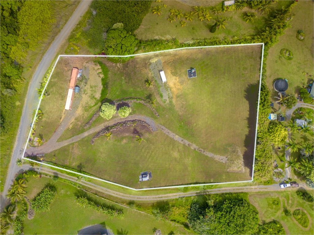 320 Hanauana Road Haiku, HI 96708 - Photo 2 of 33 an aerial view of a pool