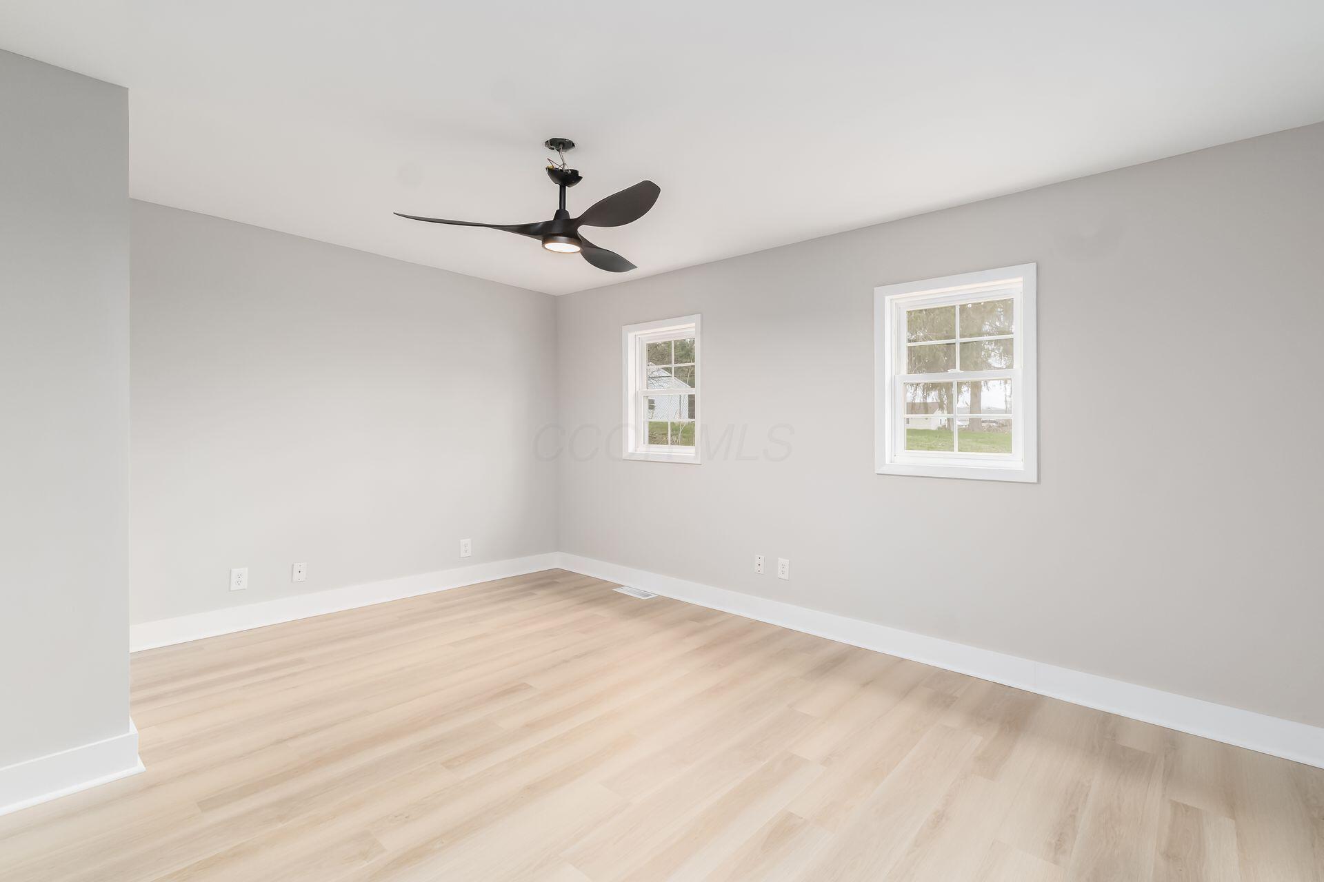 932 Montgomery Road Northeast Newark, OH 43055 - Photo 24 of 36 Gallery Image 24