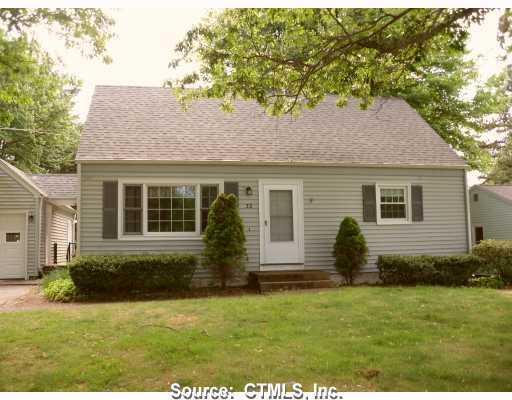 32 Chapel Hill Road Montville, CT 06370 - Photo 1 of 1