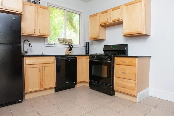 $6,795 | 1743 Commonwealth Avenue, Unit 1, Boston, MA 02135