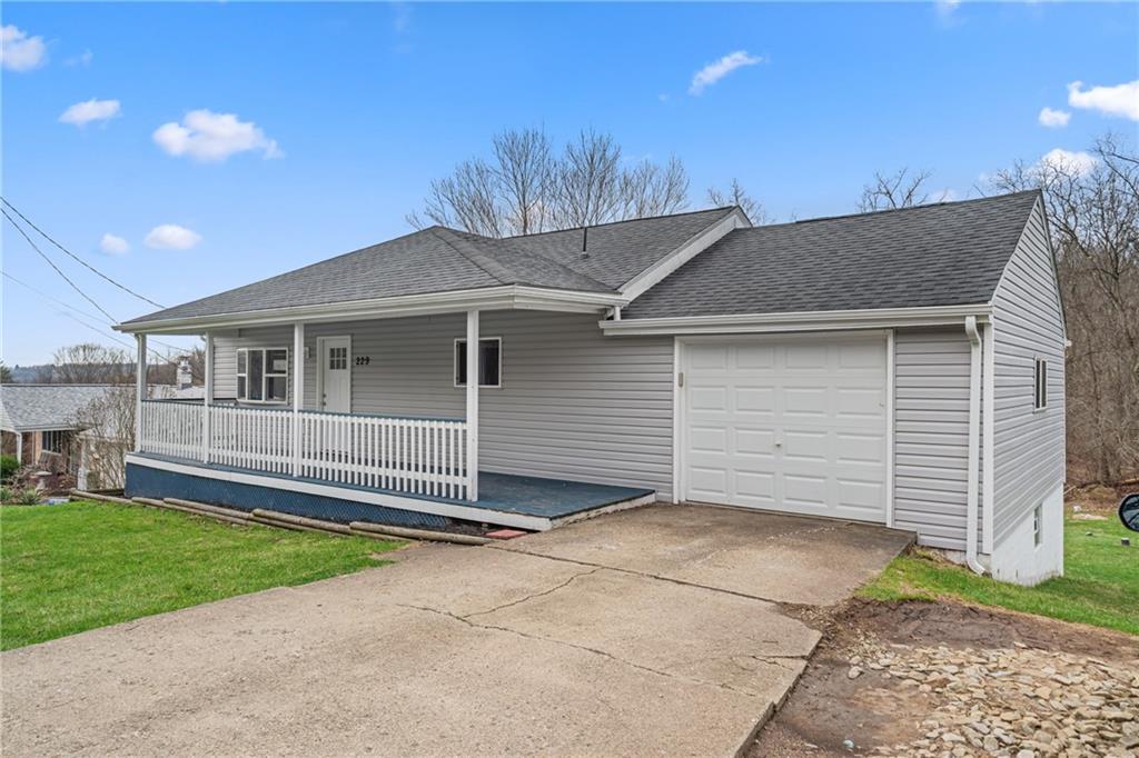 229 Miller Road Washington, PA 15301 - Photo 2 of 27