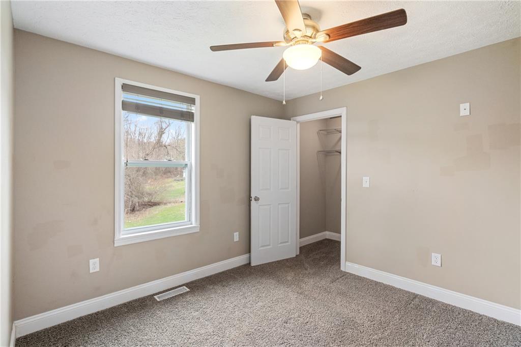 229 Miller Road Washington, PA 15301 - Photo 9 of 27