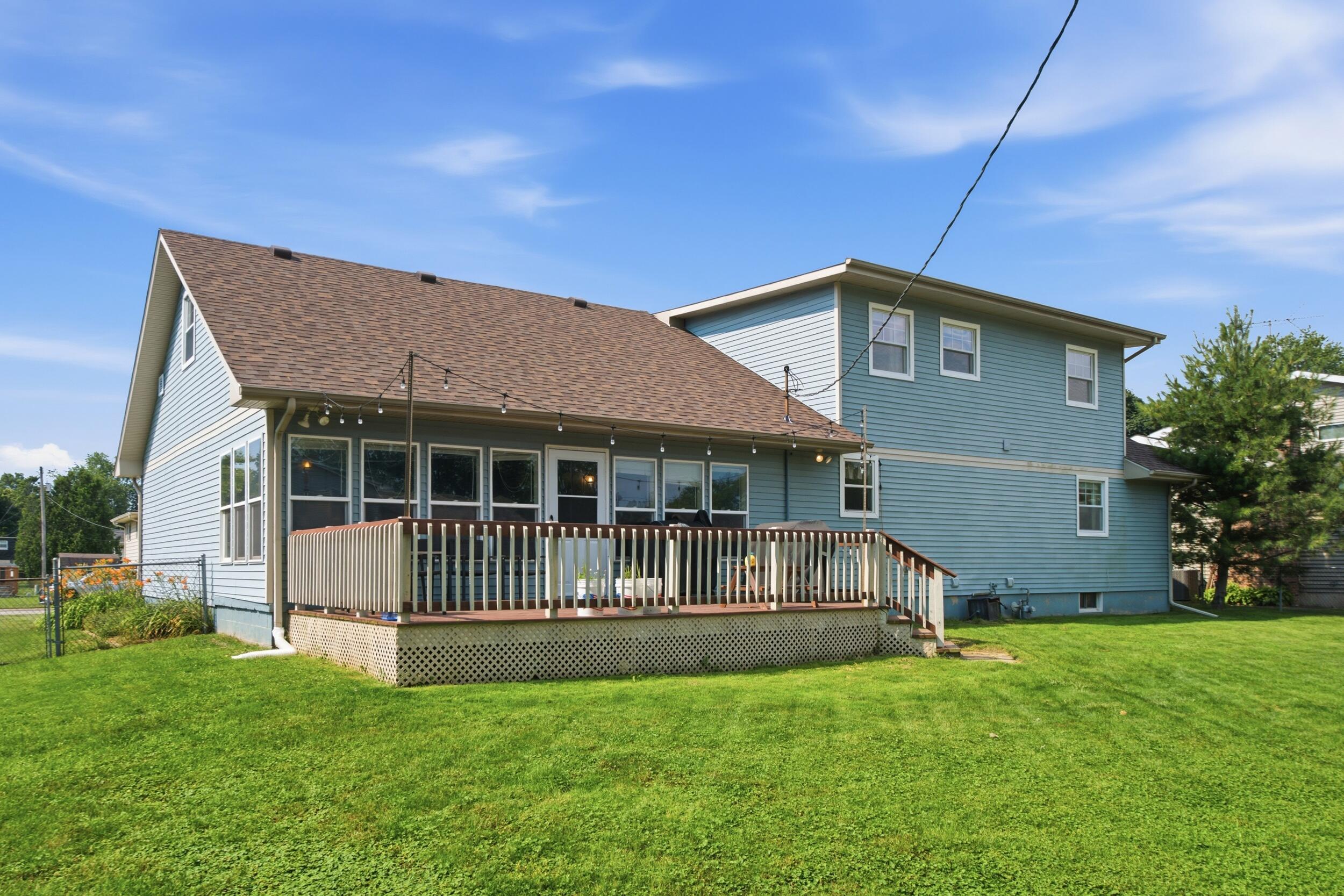 954 Mohawk Drive Crown Point, IN 46307 - Photo 24 of 27 2500x1667