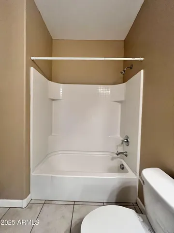 $1,775 | 1367 South Country Club Drive, Unit 1250, Mesa, AZ 85210