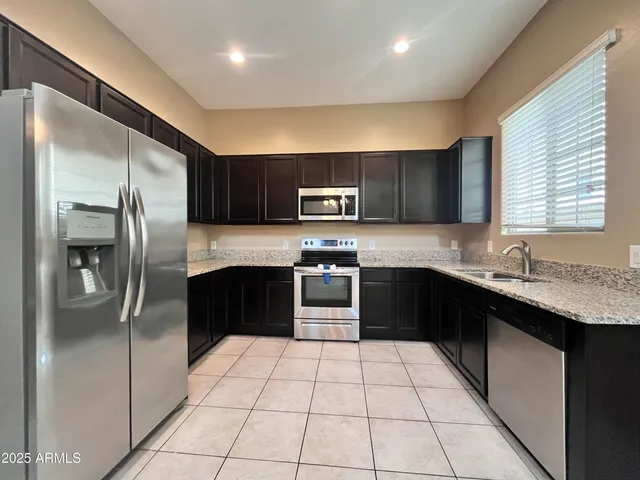 $1,775 | 1367 South Country Club Drive, Unit 1250, Mesa, AZ 85210