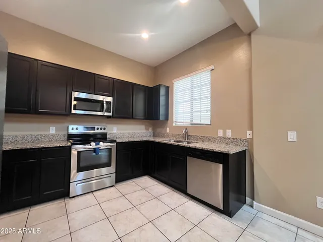 $1,775 | 1367 South Country Club Drive, Unit 1250, Mesa, AZ 85210