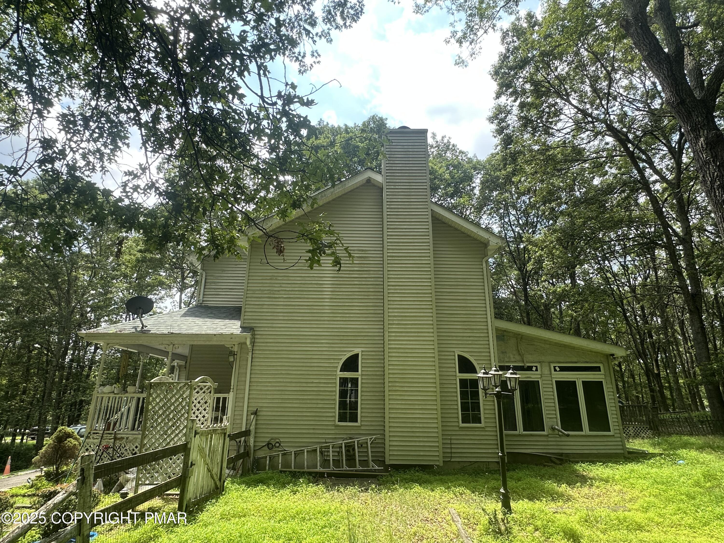 2162 Longview Drive Bushkill, PA 18324 - Photo 3 of 33 a view of a house with backyard