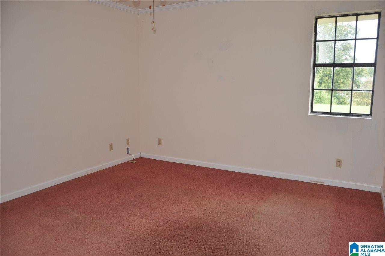 135 Loil Abbott Road Hayden, AL 35079 - Photo 18 of 25