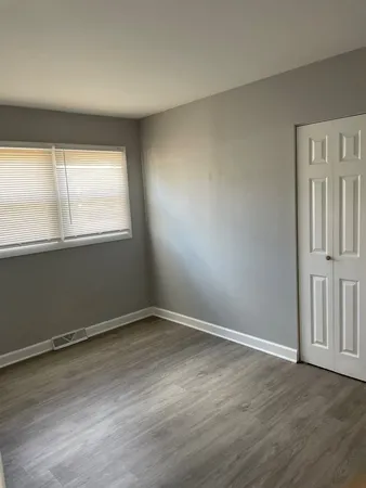 $375,000 | 9338 Oak Street, Orland Park, IL 60462