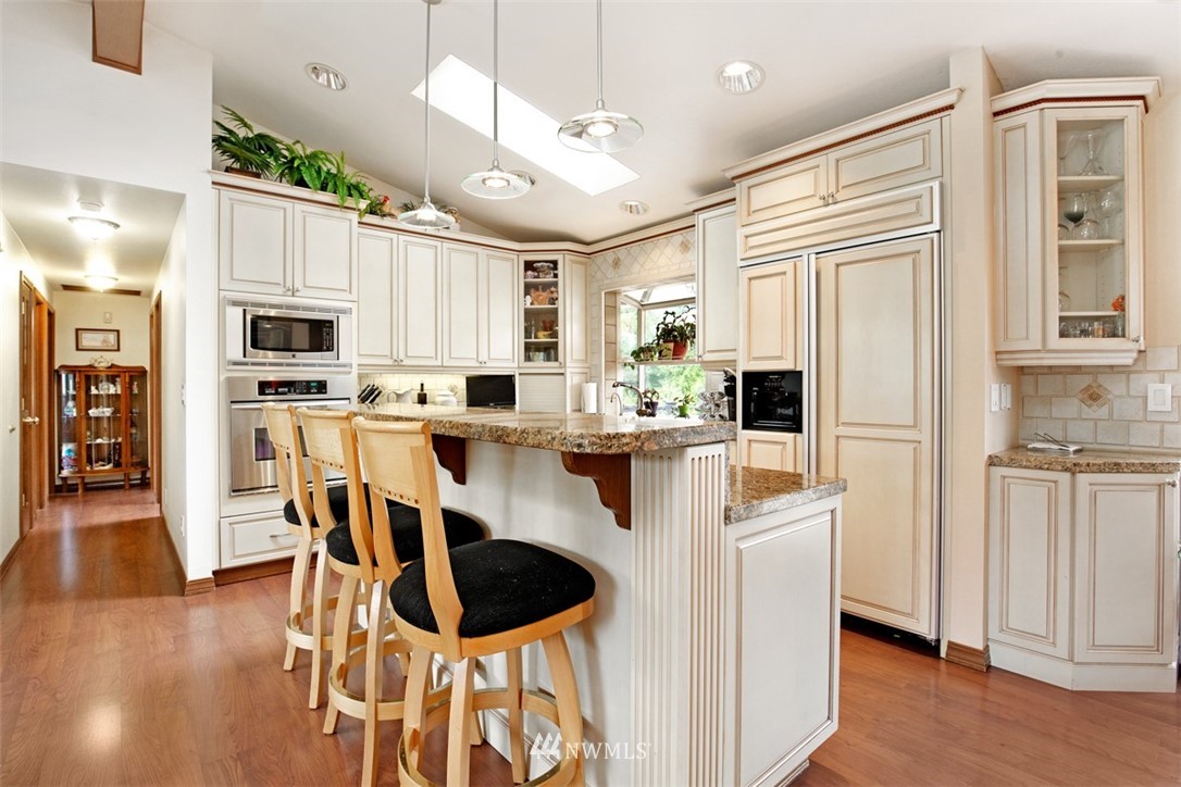 22 199th Place Southeast Bothell, WA 98012 - Photo 4 of 25