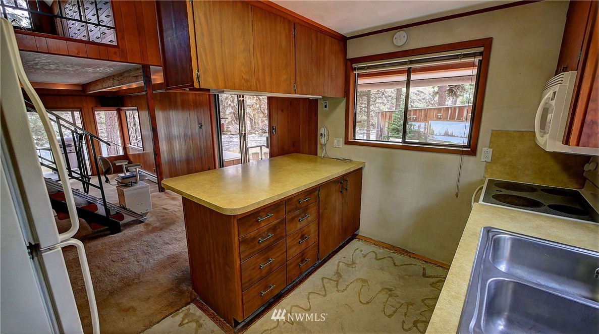 29 A Rust Road, Unit A Winthrop, WA 98862 - Photo 11 of 25 Gallery Image 11