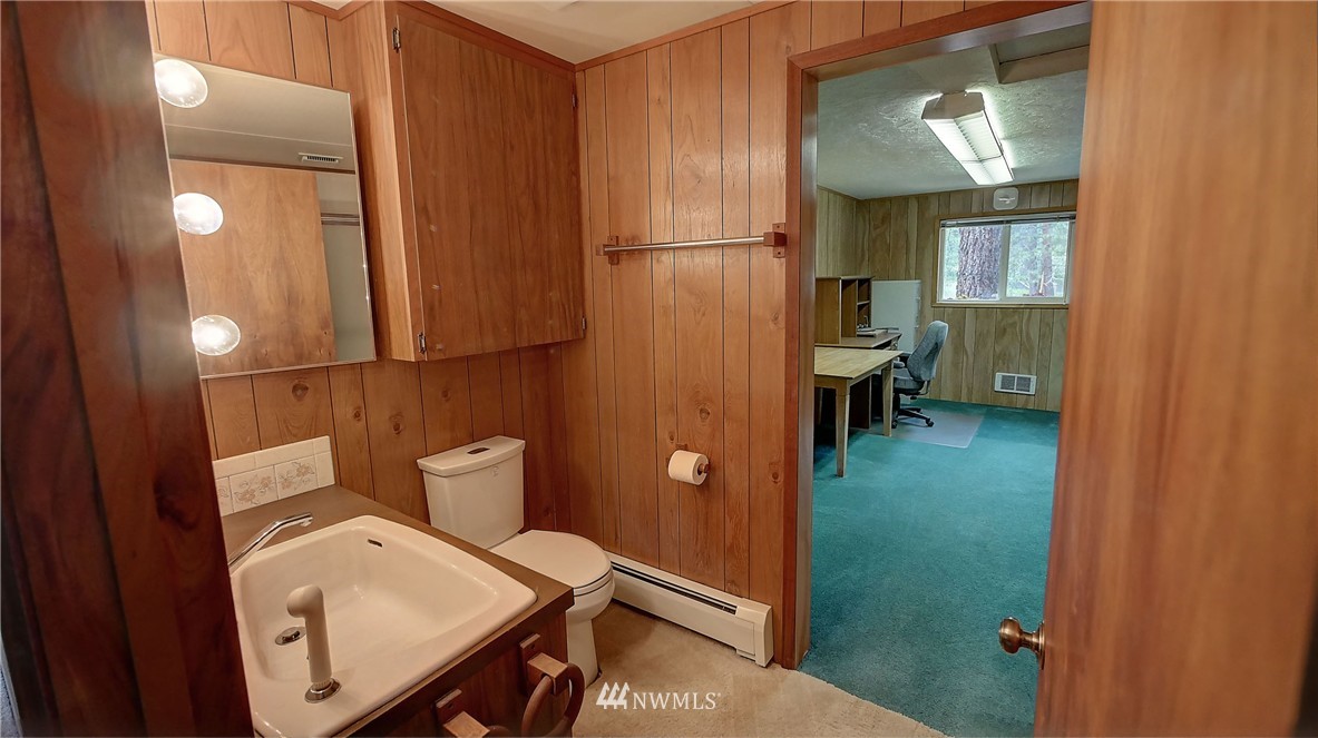 29 A Rust Road, Unit A Winthrop, WA 98862 - Photo 17 of 25 Gallery Image 17
