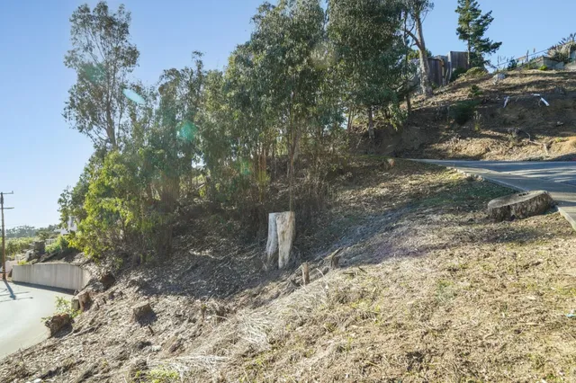 $549,000 | 148 San Pedro Road, Half Moon Bay, CA 94019