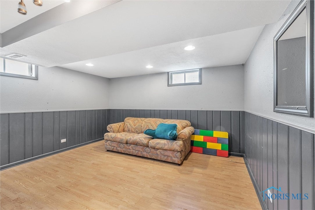 5047 Trimble Road Toledo, OH 43613 - Photo 27 of 36 Gallery Image 27