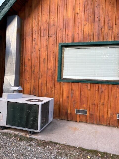 38082 State Highway Burney, CA 96013 - Photo 20 of 21 a view of room with window