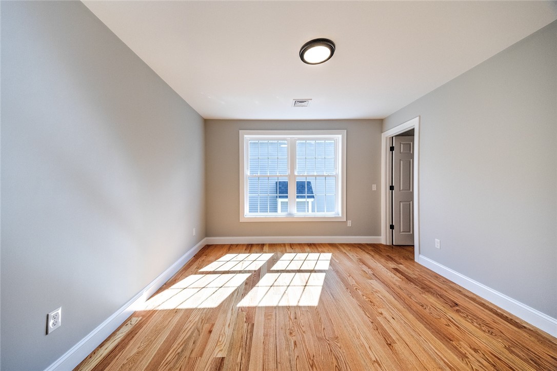 188 St Louis Avenue Woonsocket, RI 02895 - Photo 18 of 31