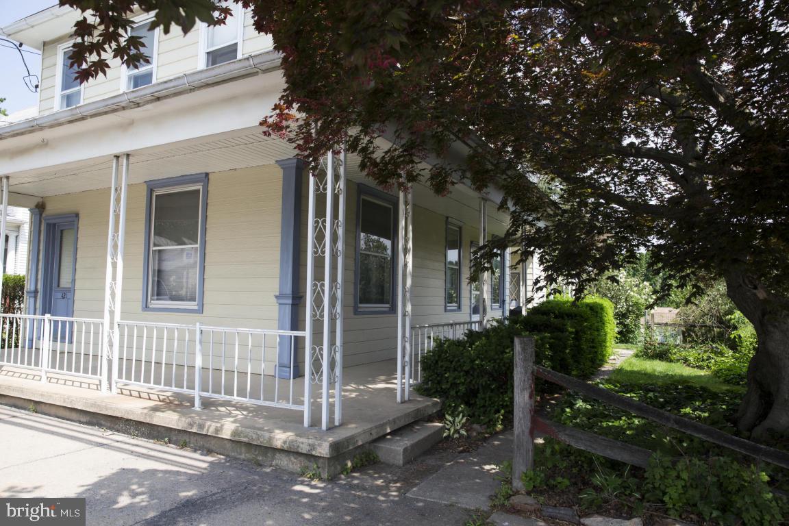421 Jonestown Road Jonestown, PA 17038 - Photo 3 of 27 Gallery Image 3