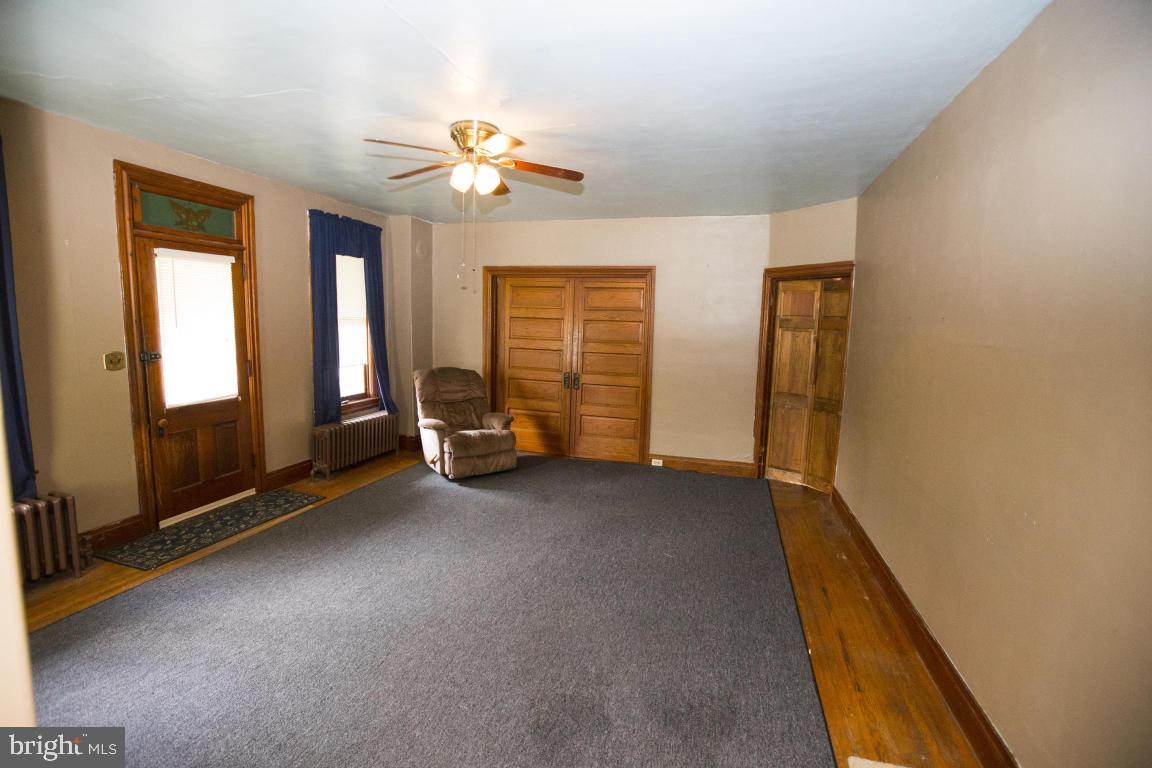 421 Jonestown Road Jonestown, PA 17038 - Photo 4 of 27 Gallery Image 4