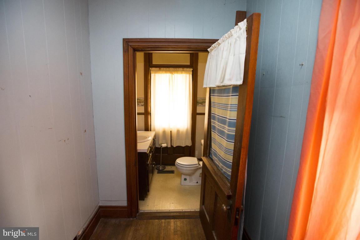 421 Jonestown Road Jonestown, PA 17038 - Photo 8 of 27 Gallery Image 8