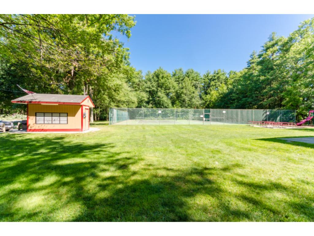 2 Strawberry Bank Road, Unit 16 Nashua, NH 03062 - Photo 27 of 35