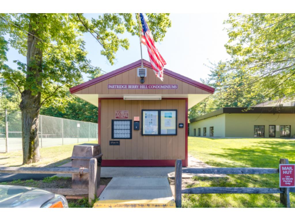 2 Strawberry Bank Road, Unit 16 Nashua, NH 03062 - Photo 32 of 35